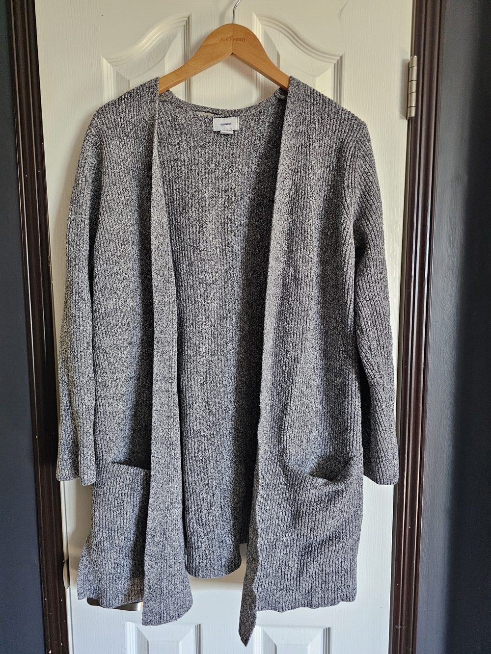 Old Navy Gray Open-Front Ribbed Cardigan with Pockets